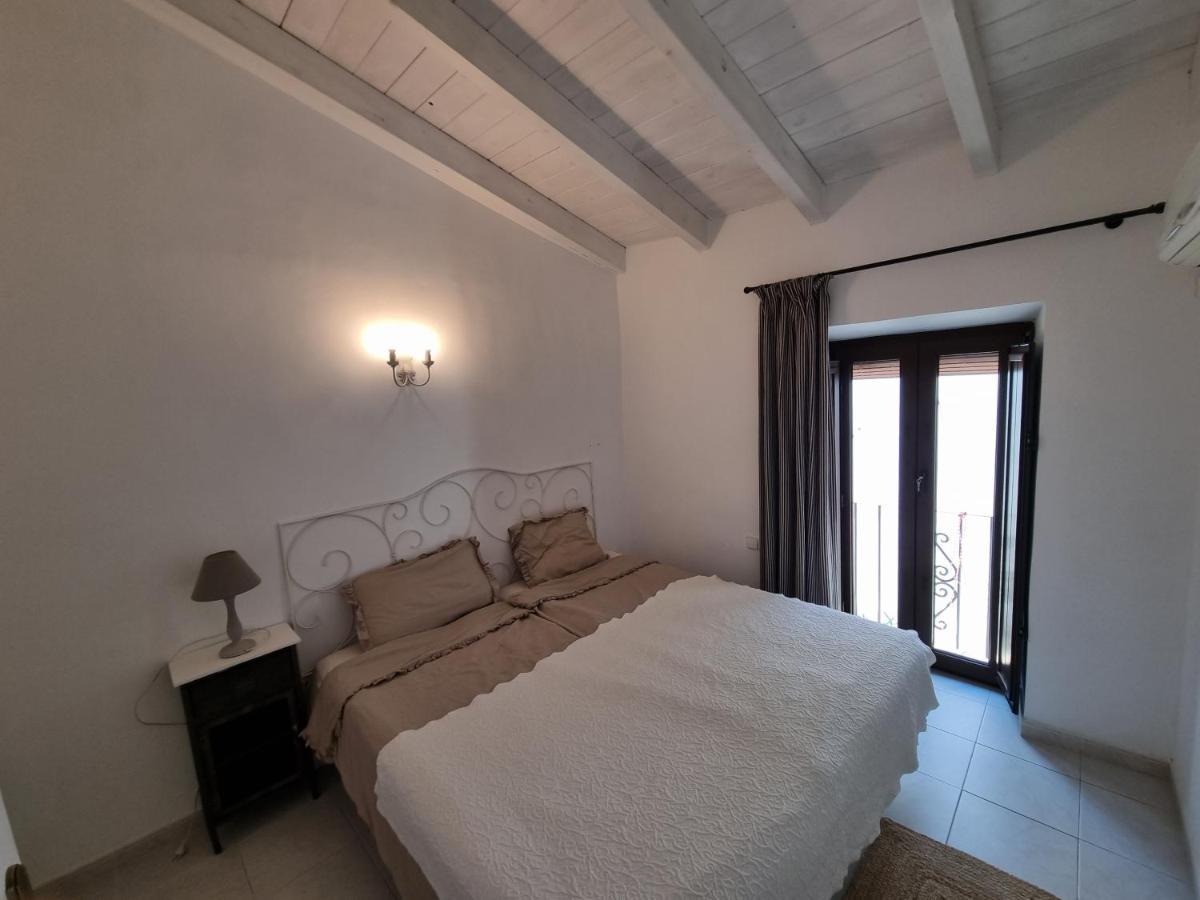 마르베야 Town House With Roof Terrace - Old Town 아파트 외부 사진