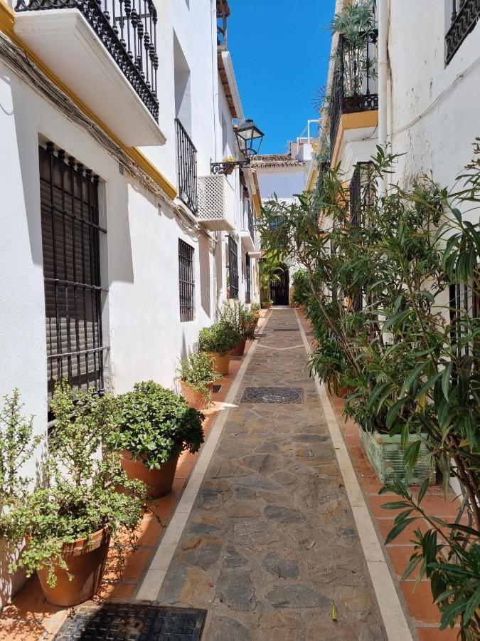 마르베야 Town House With Roof Terrace - Old Town 아파트 외부 사진