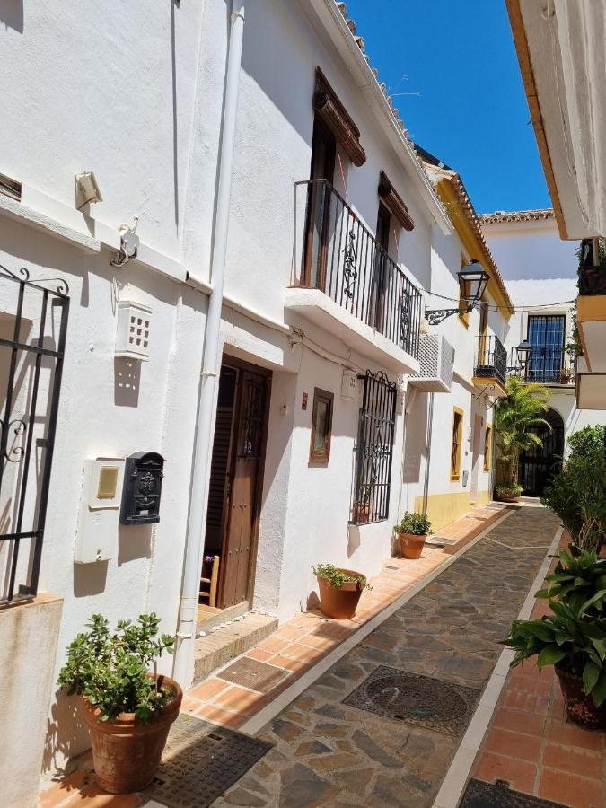 마르베야 Town House With Roof Terrace - Old Town 아파트 외부 사진