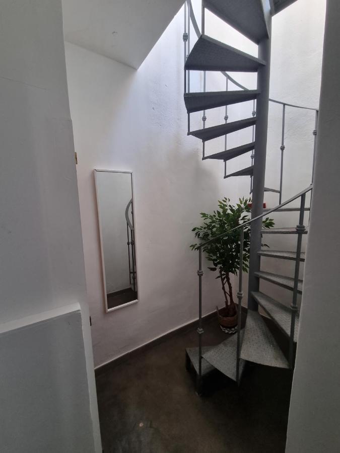 마르베야 Town House With Roof Terrace - Old Town 아파트 외부 사진
